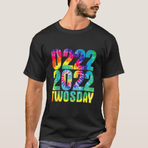 Camiseta Feliz Ano novo de dois dias 22/2/22 Gráfico engra