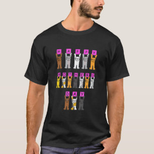 Camiseta Feliz Dia das Mães Gatos Segurando Letras Gatos