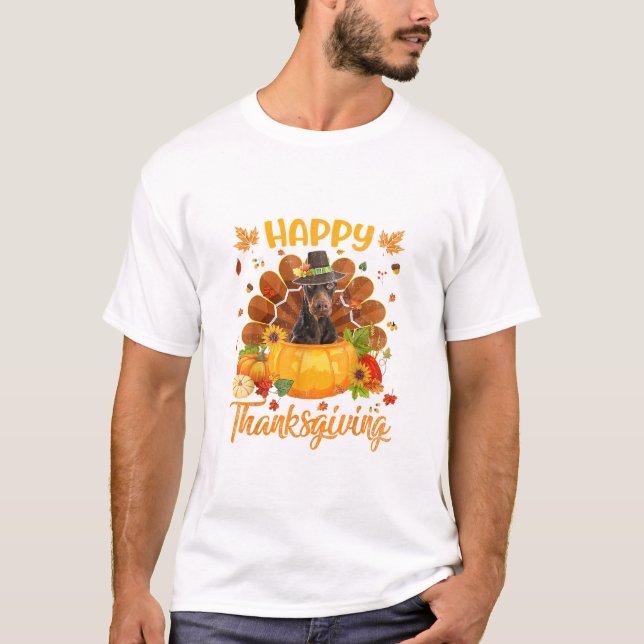 Camiseta Feliz Dia de Ação de Graças Doberman Dog Turkey Pu (Frente)