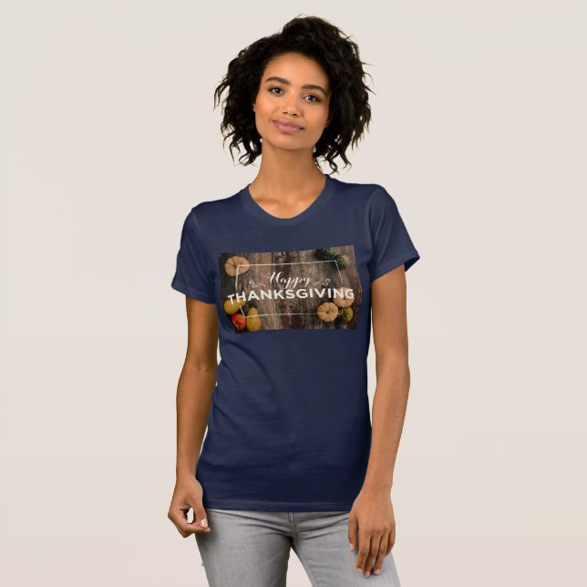 Camiseta Feliz Dia de Ação de Graças em Madeira Rústica (Frente Completa)