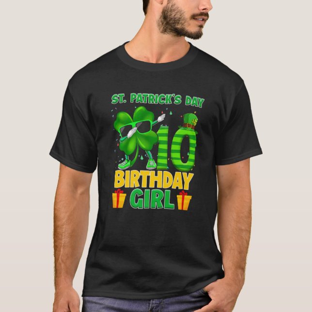 Camiseta Feliz Dia de São Patrício 10O Aniversário De Batid (Frente)