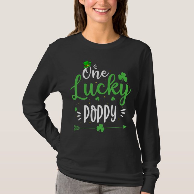 Camiseta Feliz Dia de São Patrício Cute One Lucky Poppy Out (Frente)