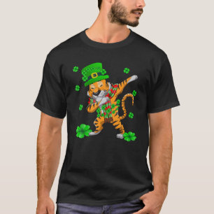 Camiseta Feliz Dia de São Patrício Dabbing Tiger Shamrock