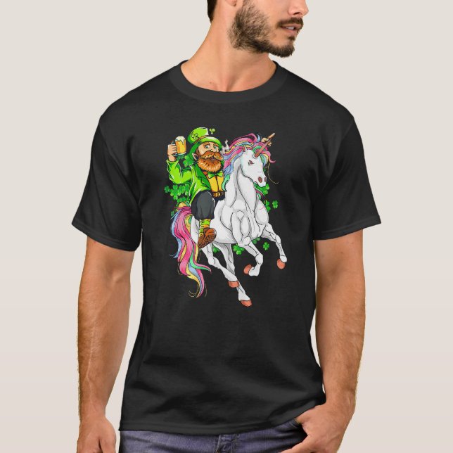 Camiseta Feliz Dia de São Patrício Leprechaun no Unicorn (Frente)