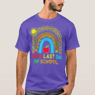 Camiseta Feliz Dia Passado Da Escola 2022 Professor Estudan