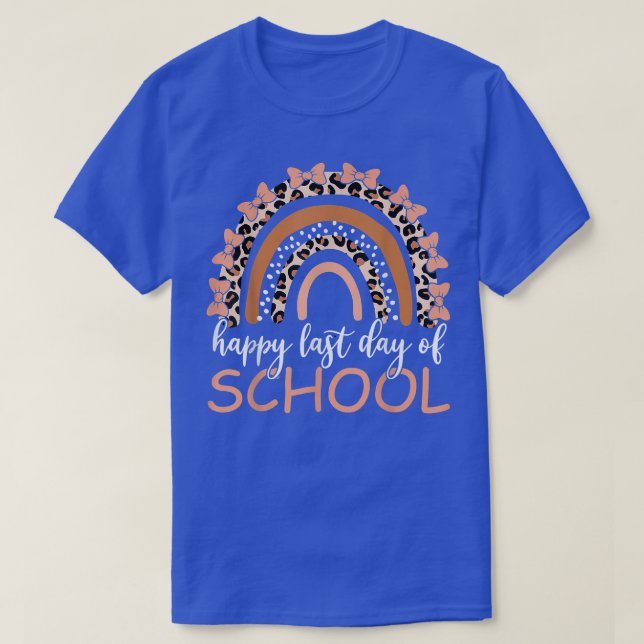 Camiseta Feliz Dia Passado Da Escola Leopard Boho Rainbow H (Frente do Design)