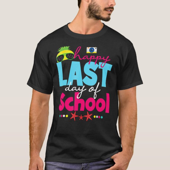 Camiseta Feliz Dia Passado de Professores Graduados (Frente)