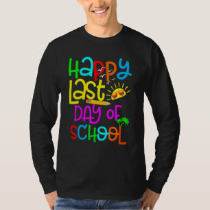 Camiseta Feliz Dia Passado Do Graduação De Professores