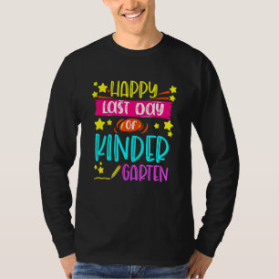 Camiseta Feliz Dia Passado Do Jardim De Infância