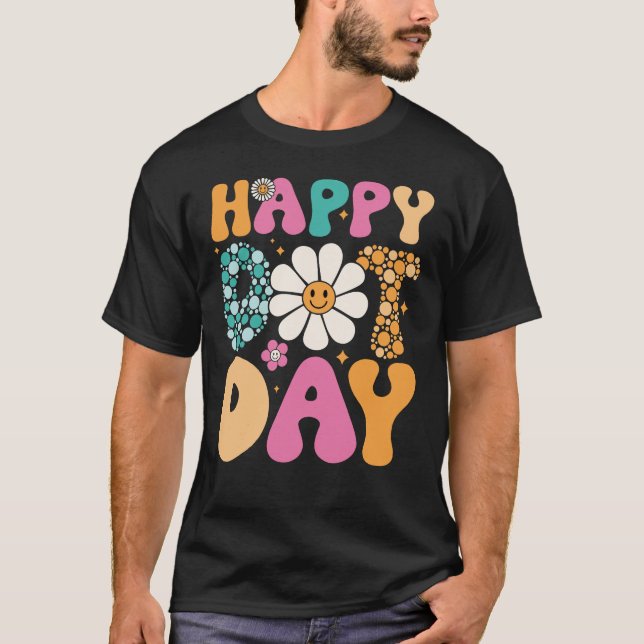 Camiseta Feliz Dia Ponto Hippie Flores Sorriem Rosto (Frente)
