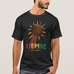Camiseta Feliz Djembe como o chefe do Tambor Africano