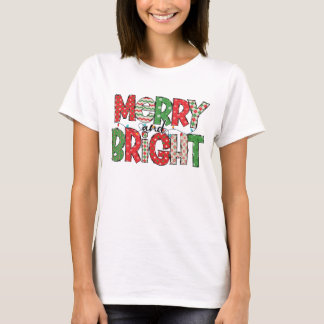 Camiseta Feliz E Padrões De Natal Coloridos Brilhantes