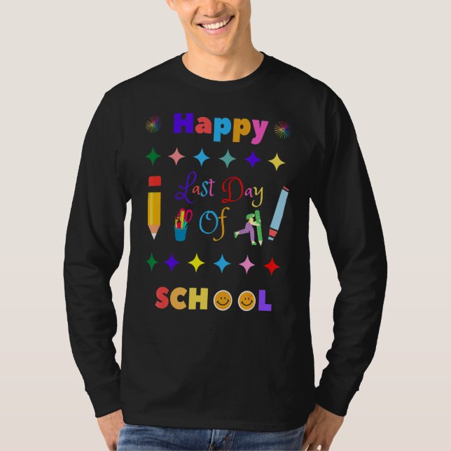 Camiseta Feliz Formando do Ano Final do Dia da Diversão Esc (Frente)
