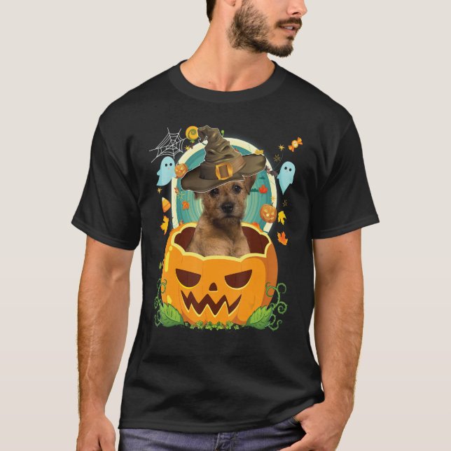 Camiseta Feliz Halloween Pumpkin Border Terrier Dog Witch C (Frente)