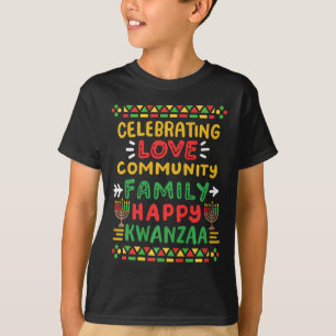 Camiseta Feliz Kwanzaa Celebrando Homens Da Família Da Comu