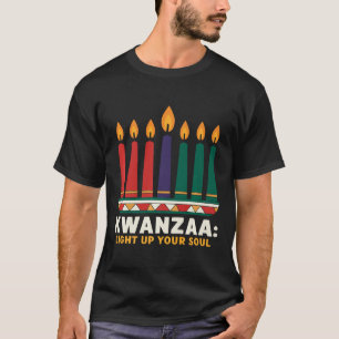 Camiseta Feliz Kwanzaa vela Africa Holiday African American