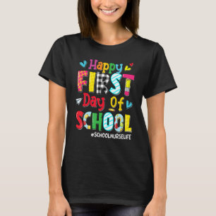 Camiseta Feliz Primeiro Dia De Aula Vida De Enfermeira Esco