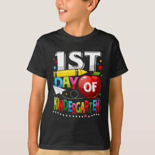 Camiseta Feliz primeiro dia de infantário Professor se dive
