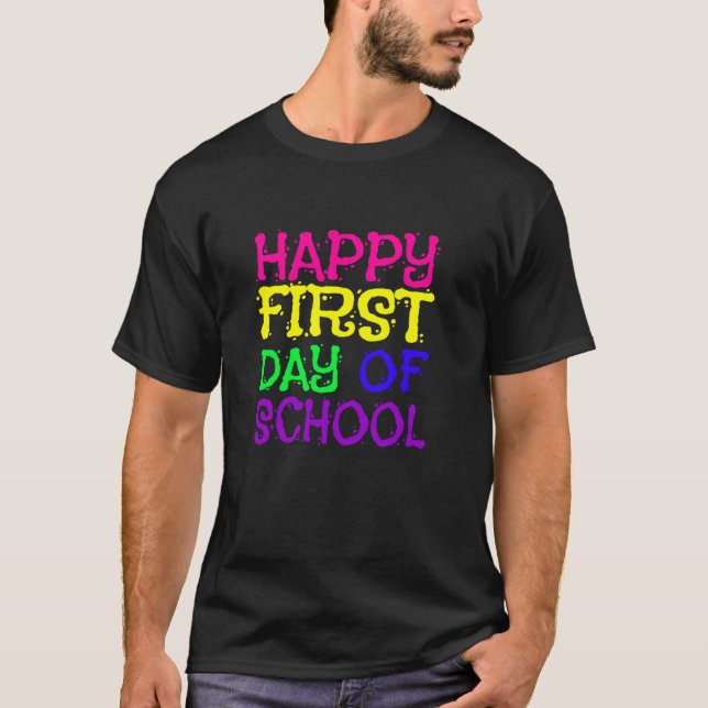 Camiseta Feliz Primeiro Dia de Professora da Escola Mmo (Frente)
