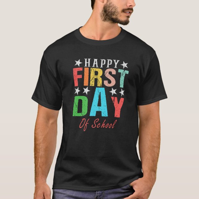 Camiseta Feliz Primeiro Dia De Volta Aos Professores De Esq (Frente)