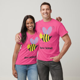 Camiseta Feliz princesa de abelhas com coroa e slogan Bela