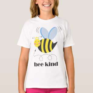 Camiseta Feliz princesa de abelhas com coroa e slogan Bela