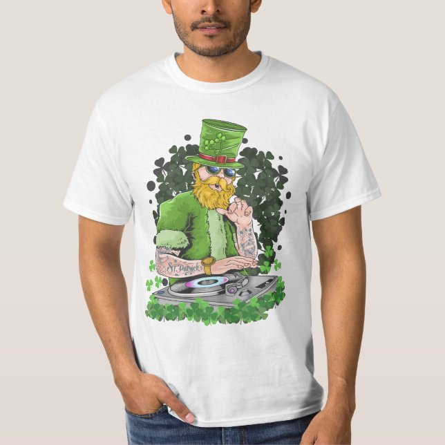 Camiseta Feliz Rua, Dia de Patrick | Leprechaun DJ (Frente)