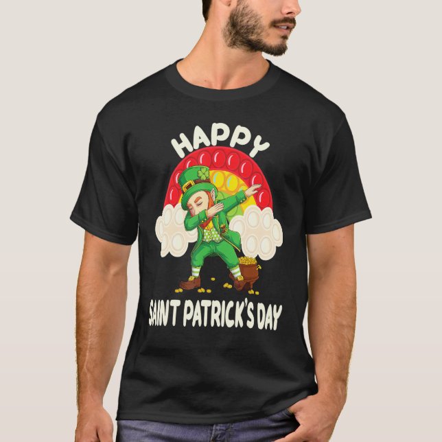 Camiseta Feliz São Patrick Day Leprechaun Pop It Dabbing (Frente)