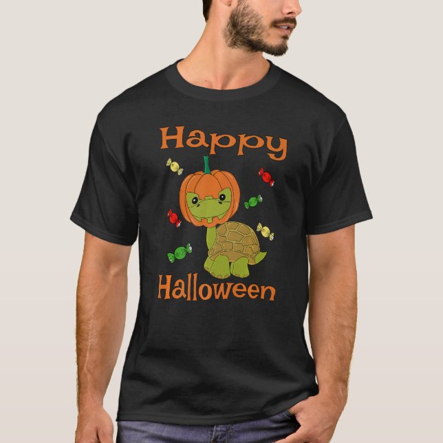Camiseta Feliz Tartaruga de Halloween Com Capinete Hallowee (Frente)