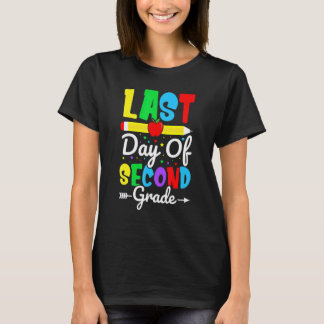 Camiseta Feliz Último Dia do Segundo Ano para Professor Alu