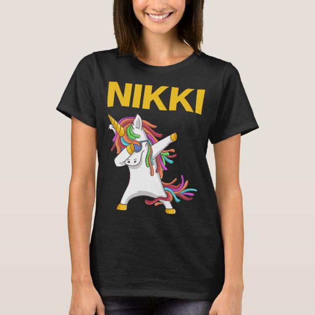 Camiseta Feliz Unicórnio - Nome Nikki (Frente)