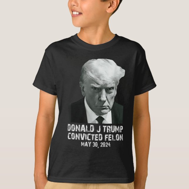 Camiseta Felon Donald Trump Guilty O Bloqueou Na Prisão Tru (Frente)
