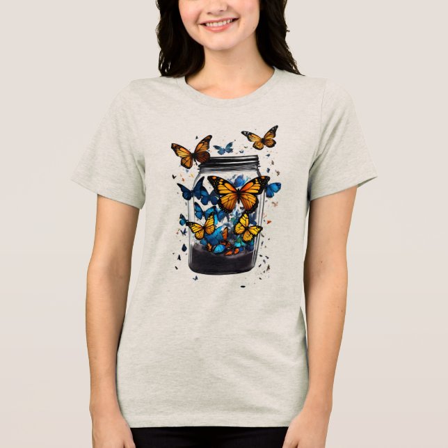 Camiseta feminina borboleta fora da garrafa  (Frente)