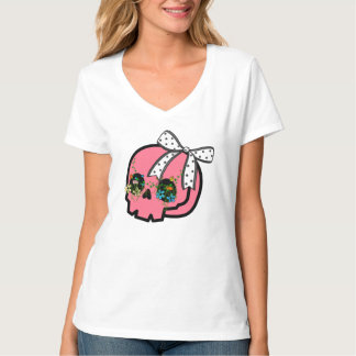 Camiseta feminina com decote em V