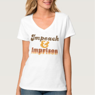 Camiseta feminina com decote em V Impeachment e Pr