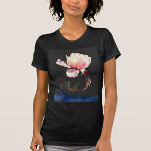 Camiseta Feminina com Nenúfar em Vidro Colorido