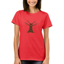 Camiseta Feminina De Árvore Assustadora Usando Más