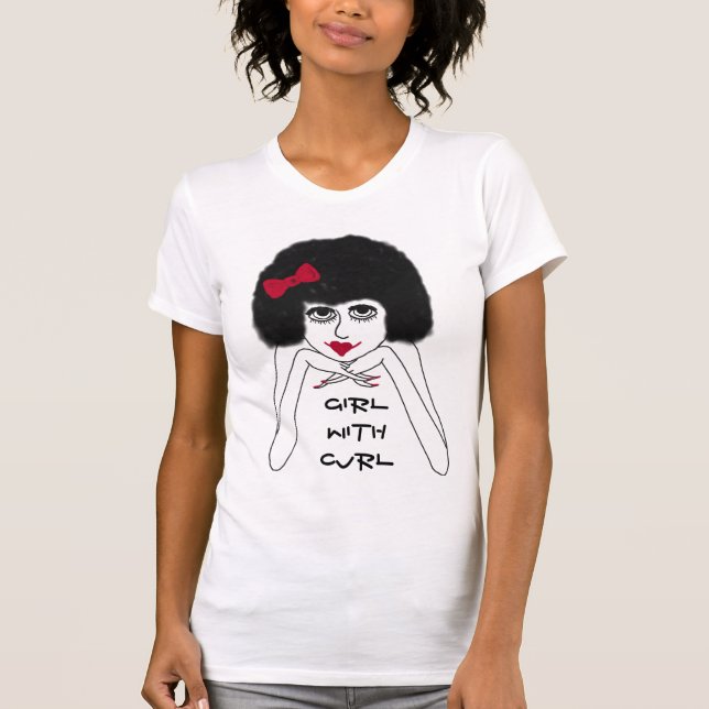 Camiseta Feminina Menina Com Cachos (Frente)