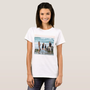 Camiseta Feminina Personalizada com Foto da Famíli