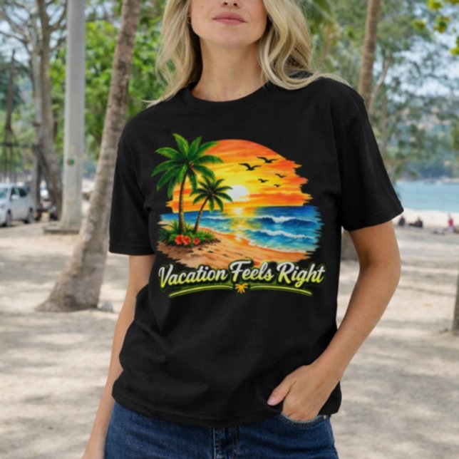Camiseta Feminina Vacation Feels Right Sunset Beac (Criador carregado)