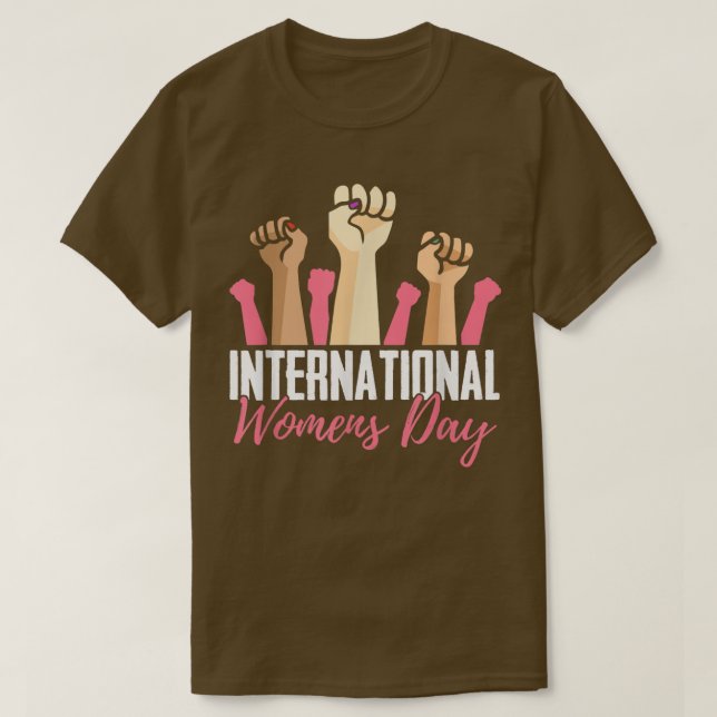 Camiseta Feminismo Quebra o viés das mulheres que empoderam (Frente do Design)
