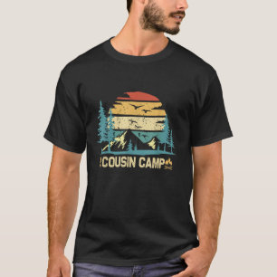 Camiseta Férias de acampamento da família Cousin Camp Frien
