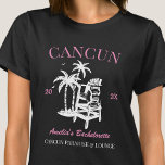 Camiseta Férias de Garotas de Festa de solteira de Praia Pe<br><div class="desc">Faça um salto na sua próxima festa de solteira com esta festa de solteira de praia impressionante, camisetas personalizadas. Quer estejas a celebrar uma viagem de praia, férias de raparigas, ou um feriado de melhores amigos, esta camiseta de festa de solteira de praia personalizada é o complemento perfeito para a...</div>