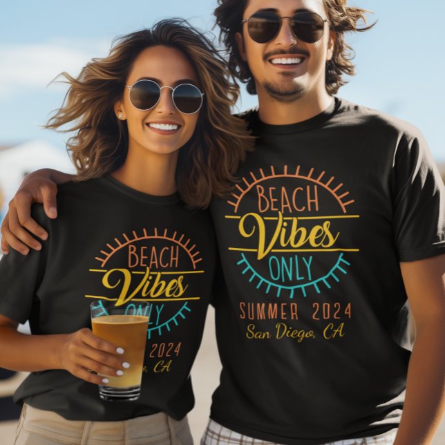 Camiseta Férias de Grupo apenas em Praia Vibes (Criador carregado)