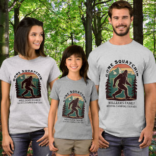 Camiseta Férias em Família Combinando Caçando o Pé Grande S