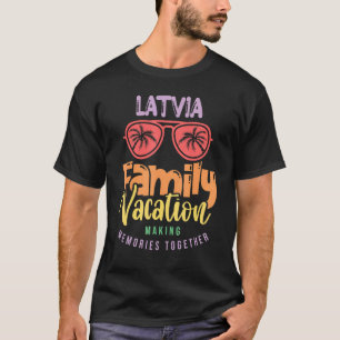 Camiseta Férias Familiares Letãs Correspondentes