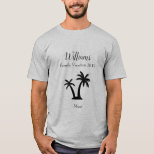 Camiseta Férias Tropicais com Nome da Família Moderna e E