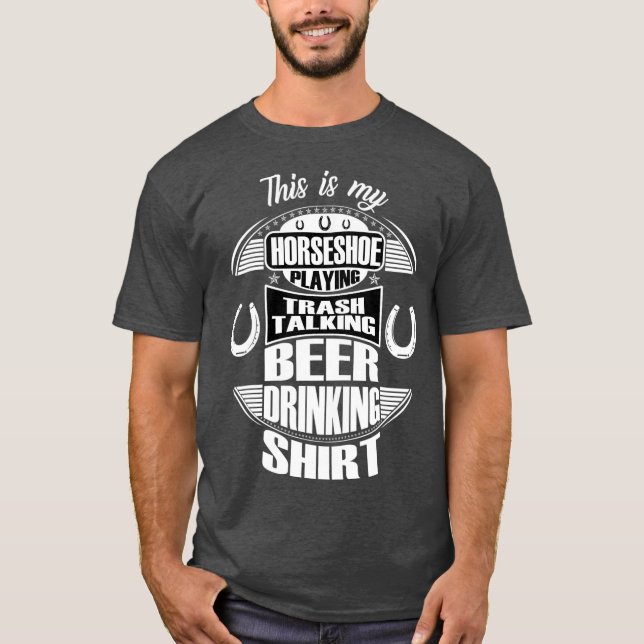 Camiseta Ferradura Engraçada Jogando Bebendo De Cerveja Pre (Frente)