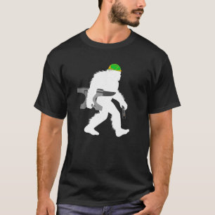 Camiseta Ferreiro Bigfoot Blacksmith Sasquatch