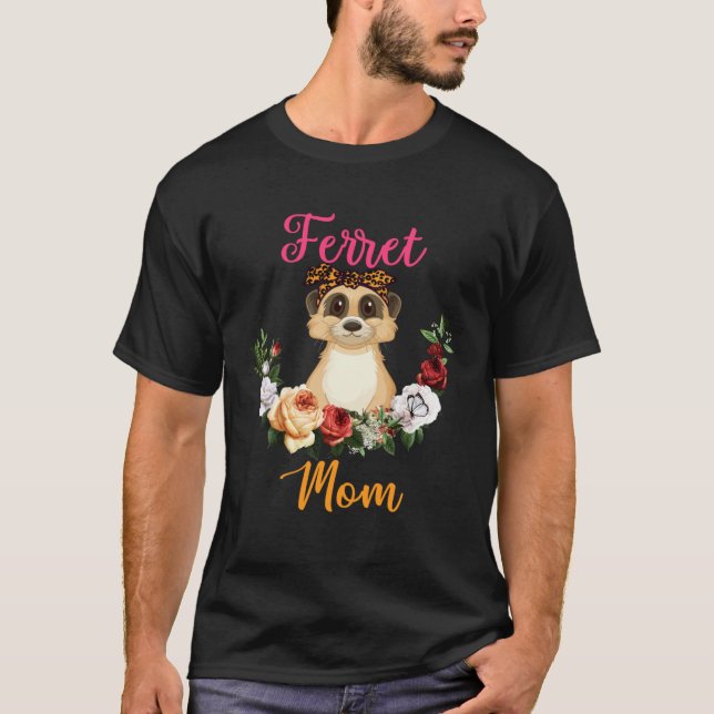 Camiseta Ferret Mom Floral Ferret Bow Tie  Mother s Day (Frente)